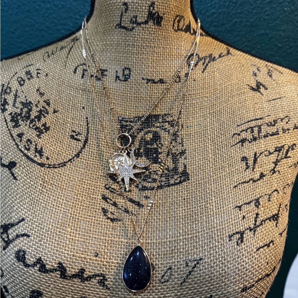 Torrid Elegant Gold and deepest blue Teardrop Pendant Necklace
